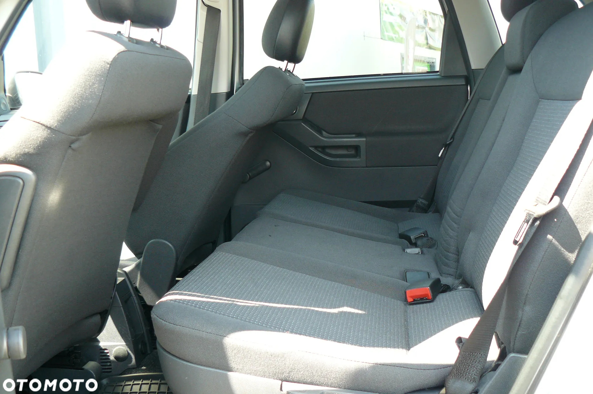 Opel Meriva - 10