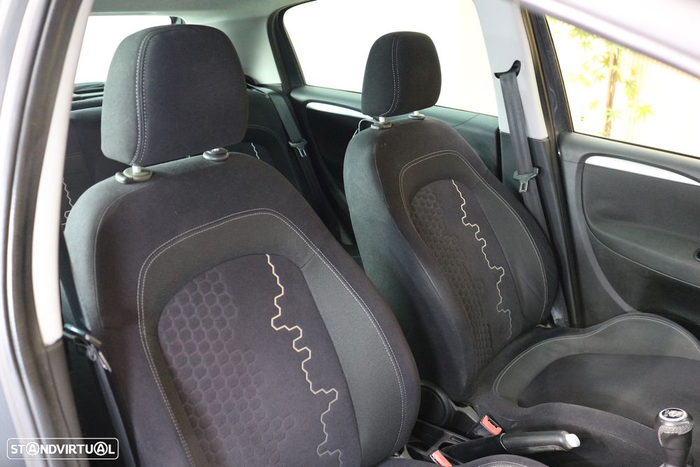 Fiat Punto Evo ver-1-3-m--jet-lounge-s-s - 27