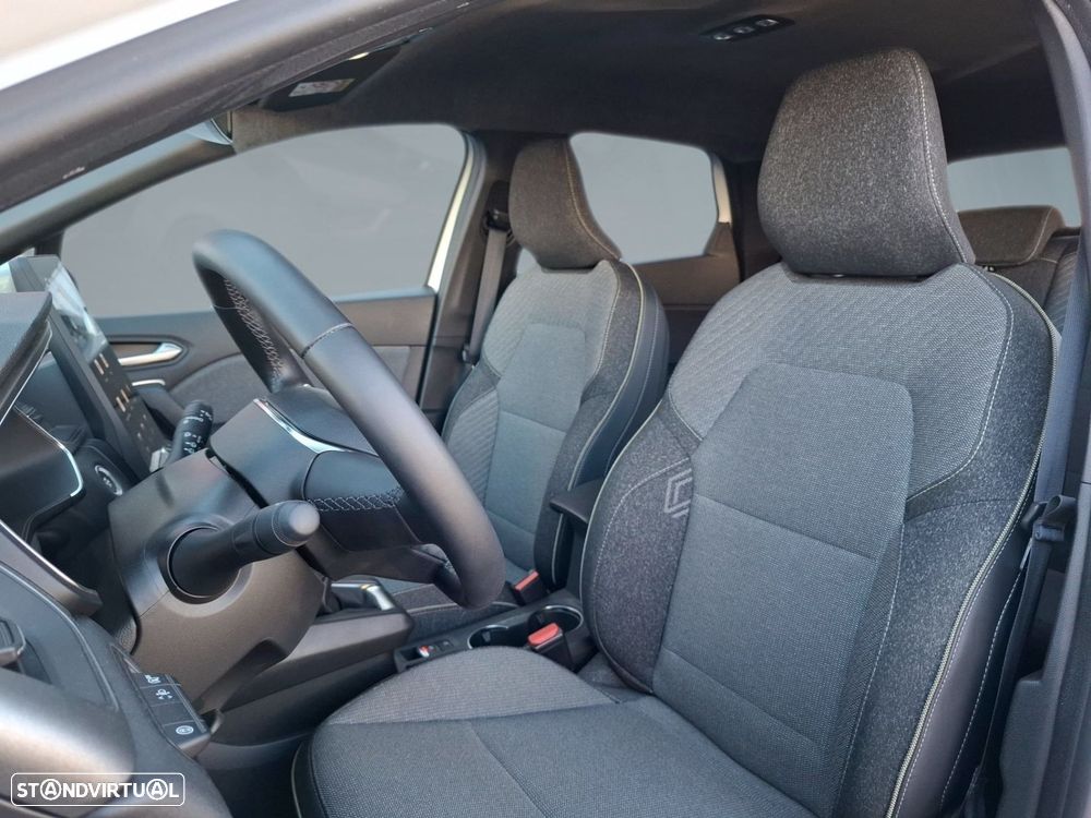 Renault Captur 1.0 TCe Techno - 11
