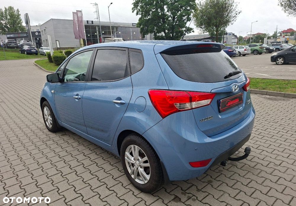 Hyundai ix20 - 10