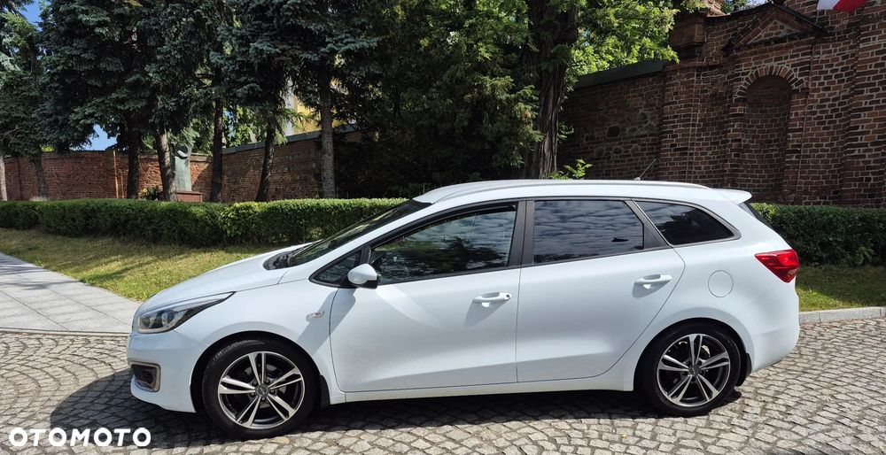 Kia Ceed 1.6 CRDi Smart - 2