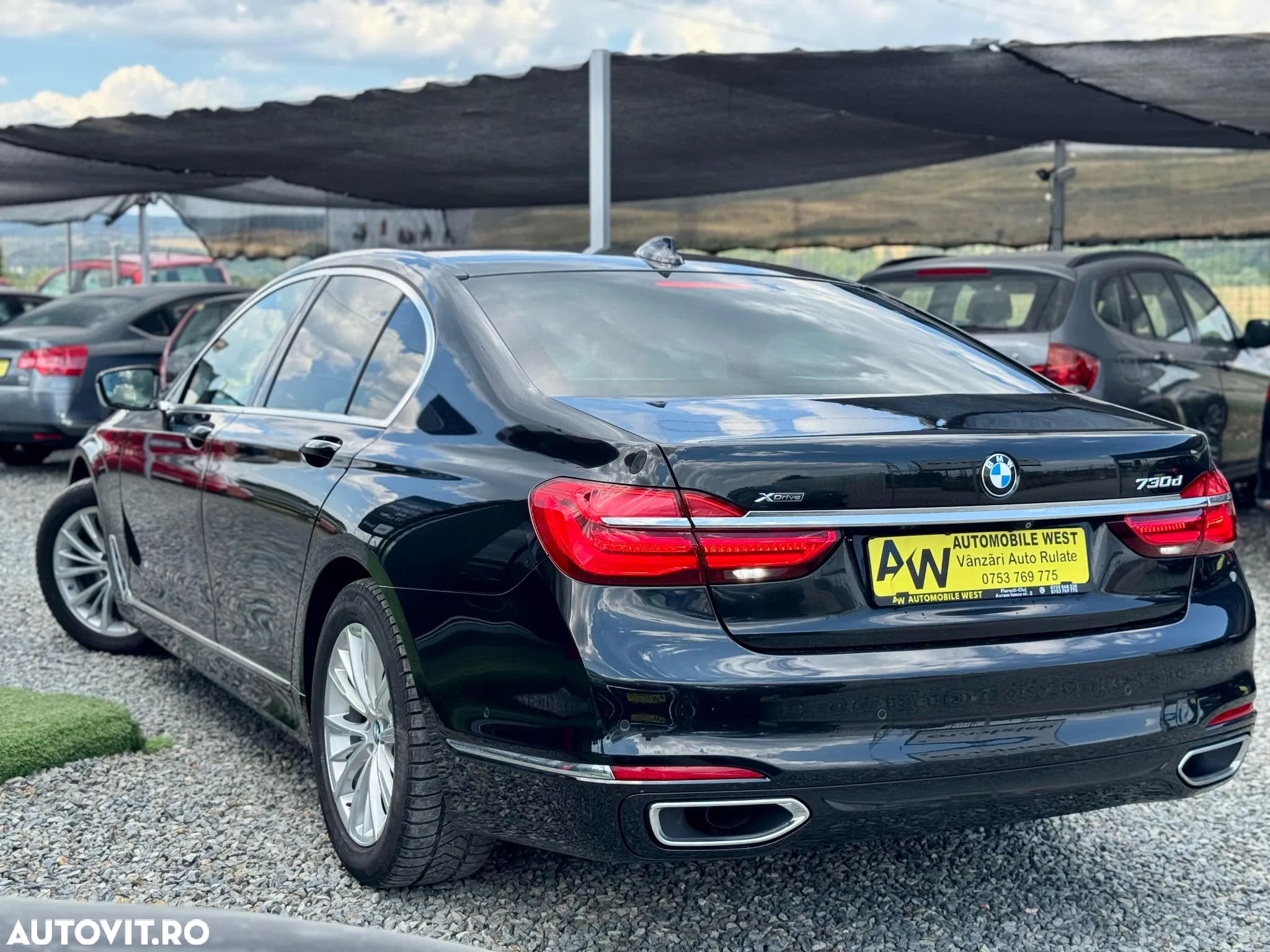 BMW Seria 7 730d xDrive - 33