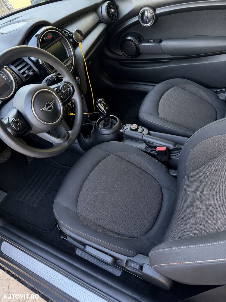 MINI One 2019 — imagine 6