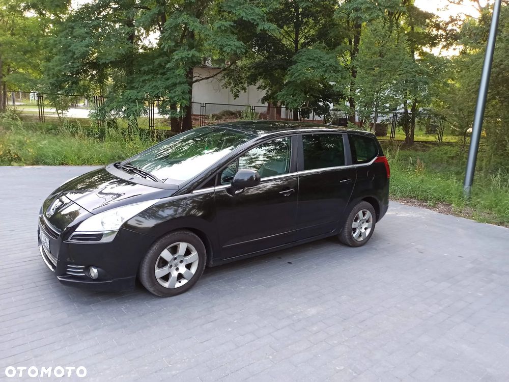 Peugeot 5008 2.0 HDi Premium - 4