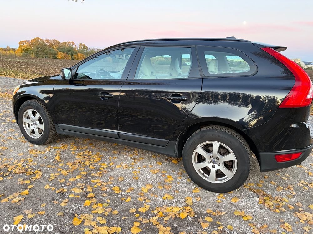 Volvo XC 60 - 22