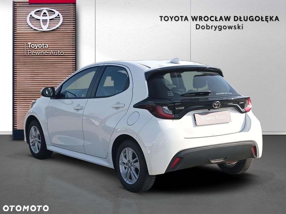 Toyota Yaris - 4