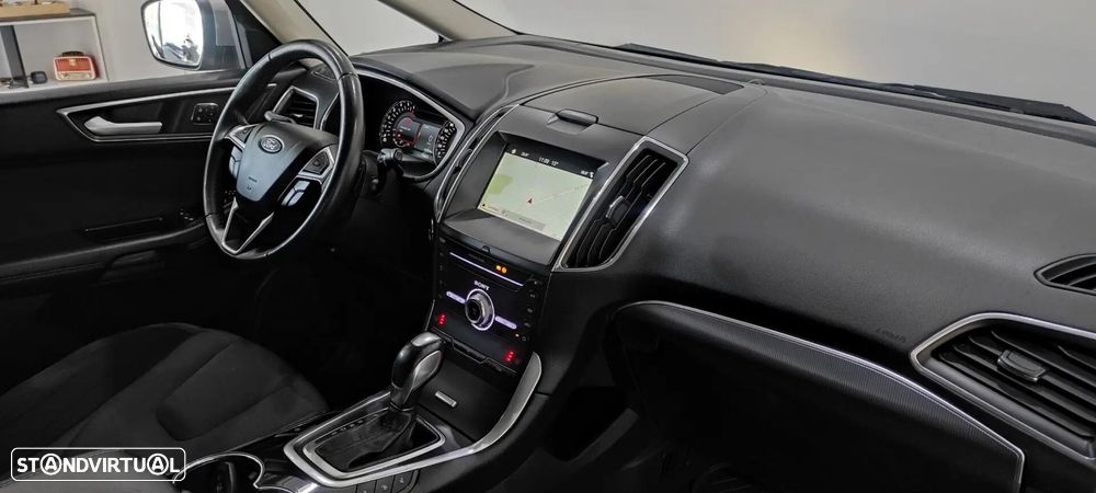 Ford S-Max 2.0 TDCi Titanium Powershift - 8