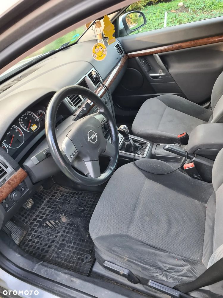 Opel Vectra - 9