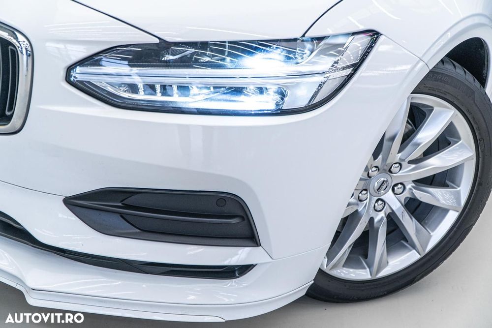 Volvo S90 D4 Geartronic Momentum Pro - 35