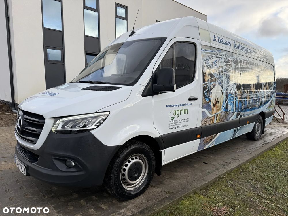 Mercedes-Benz Sprinter - 1