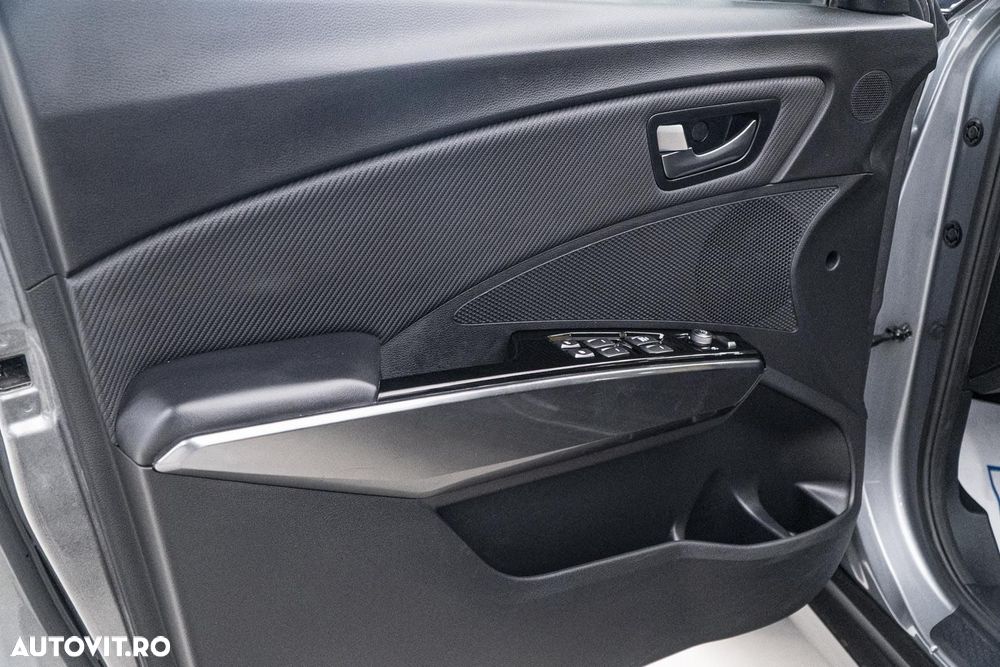 SsangYong Tivoli 1.5 T-GDi 2WD Automatik Sapphire - 36
