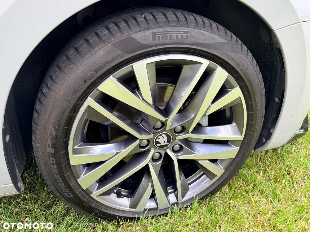 Skoda Octavia 2.0 TDI Sportline DSG - 14