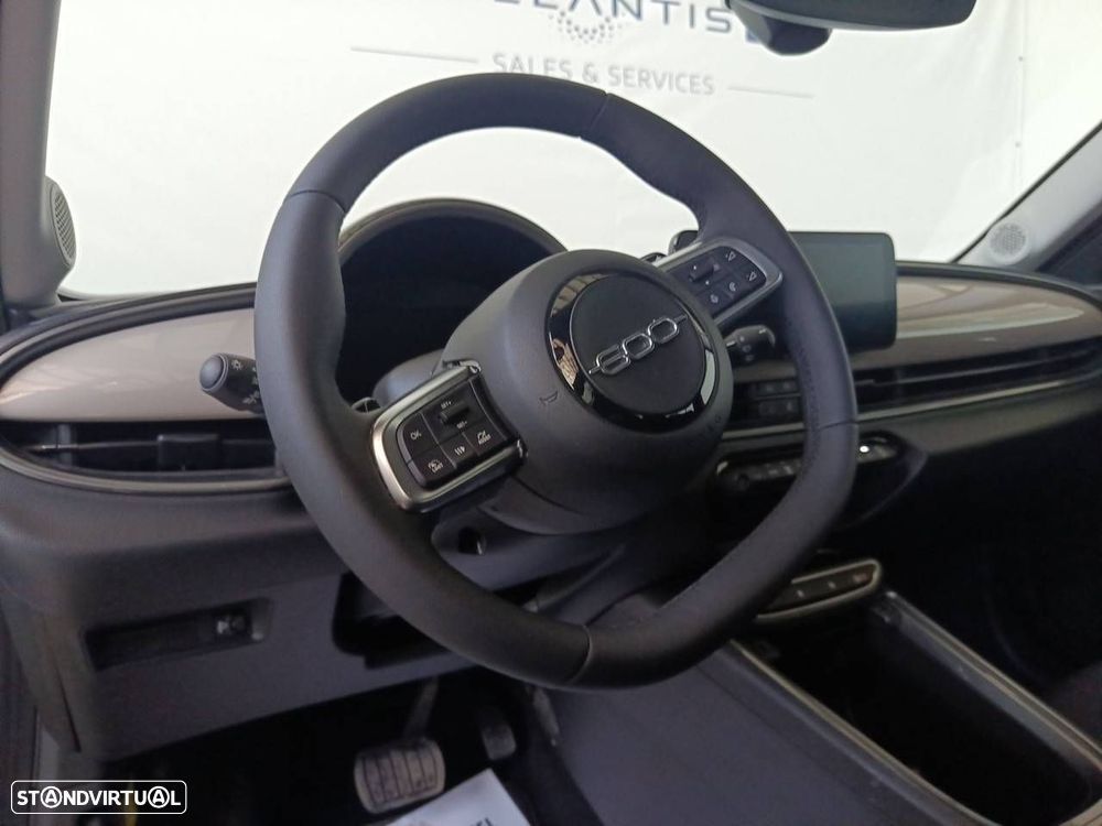 Fiat 600 1.2 Hybrid Icon - 12