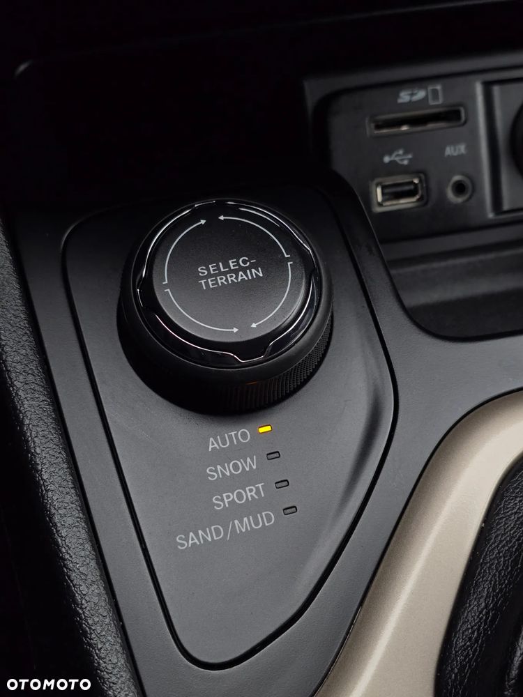 Jeep Cherokee 2.2 Multijet Active Drive II Automatik 75th Anniversary - 28