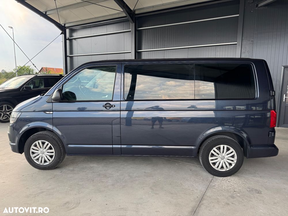 Volkswagen Multivan - 10