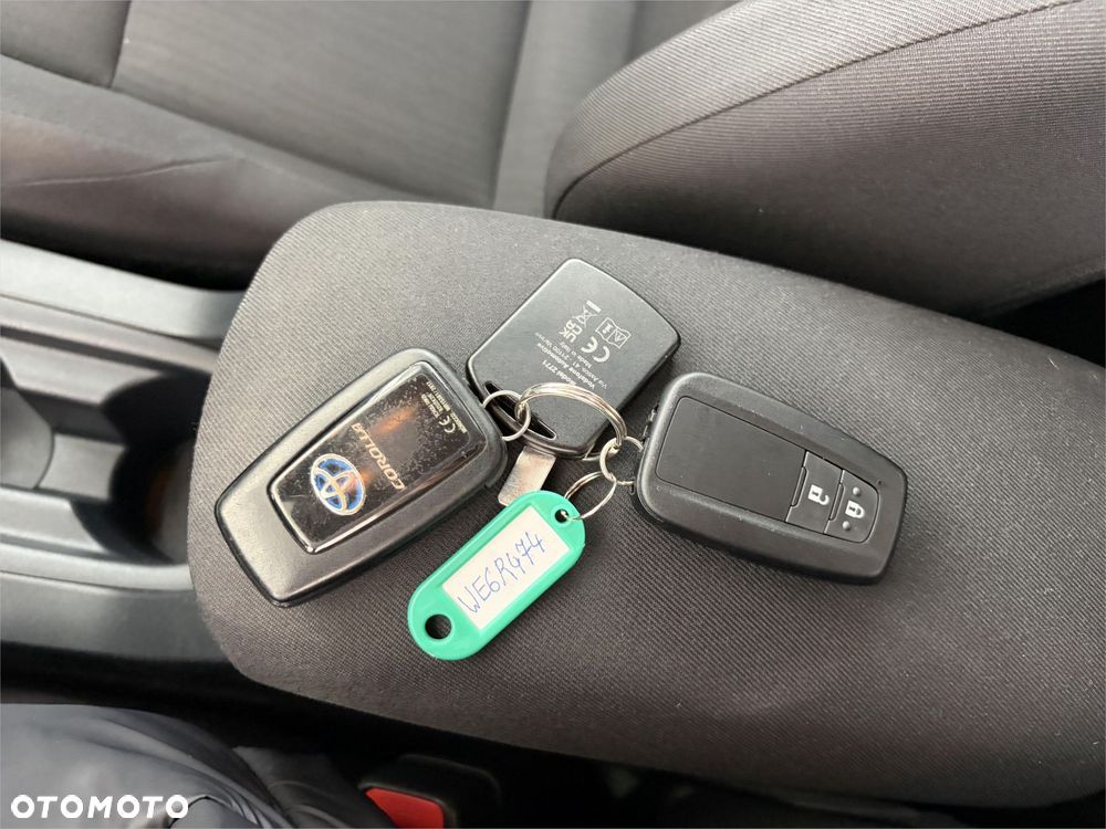 Toyota Corolla 1.8 Hybrid GPF Active - 19