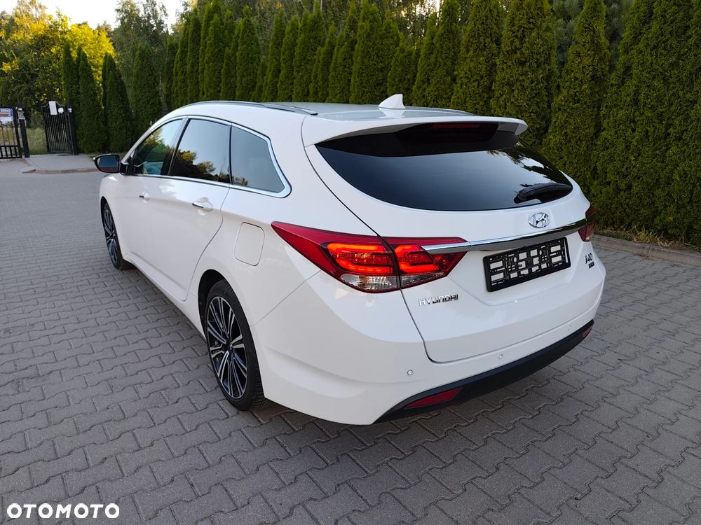 Hyundai i40 Kombi 1.7 CRDi DCT Premium - 5