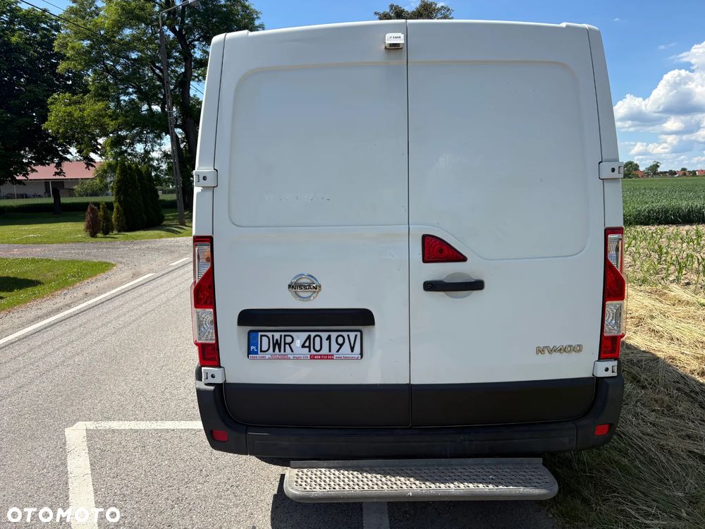 Nissan NV400 - 8