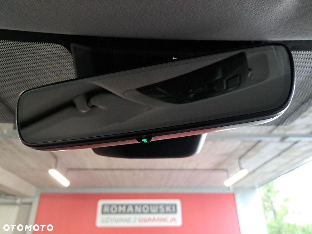 Toyota Corolla 1.8 Hybrid Comfort - 31