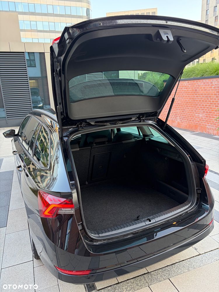Skoda Octavia 1.5 TSI ACT Ambition - 15