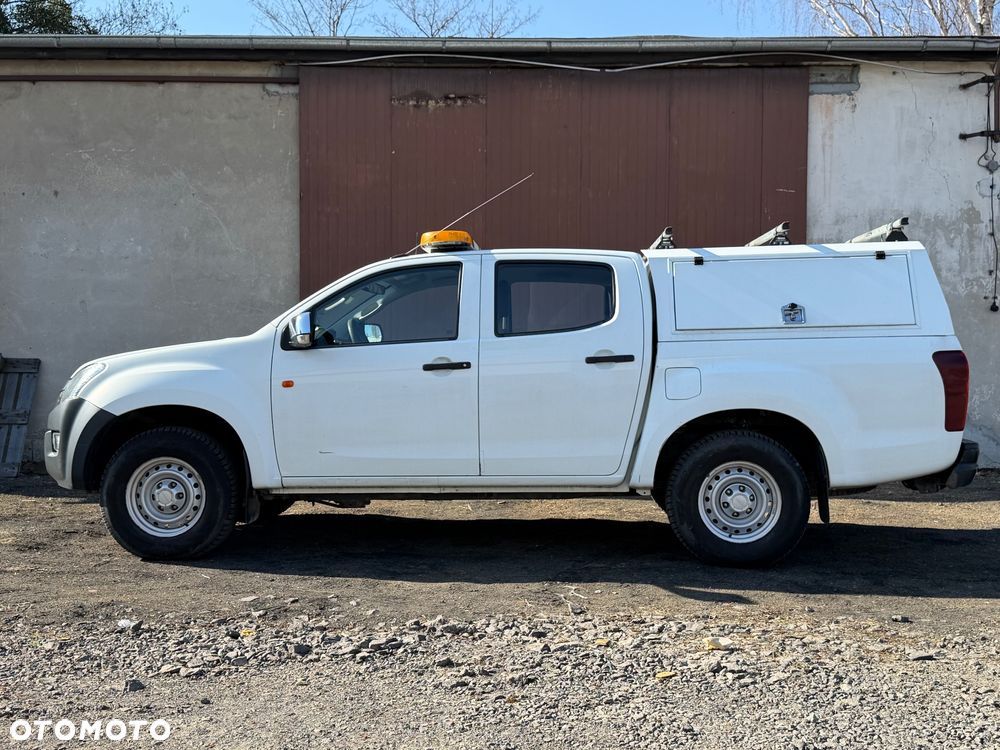 Isuzu D-Max 2.5 DC L - 4