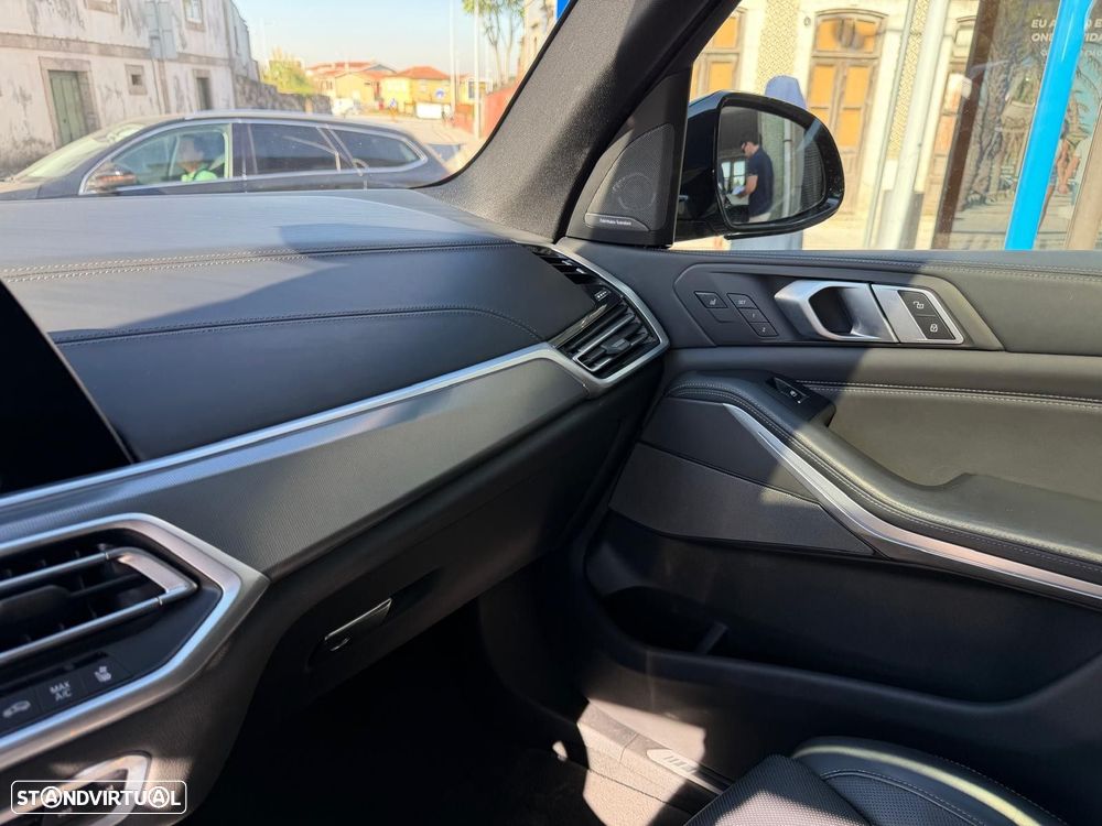 BMW X5 45 e xDrive Pack M - 40