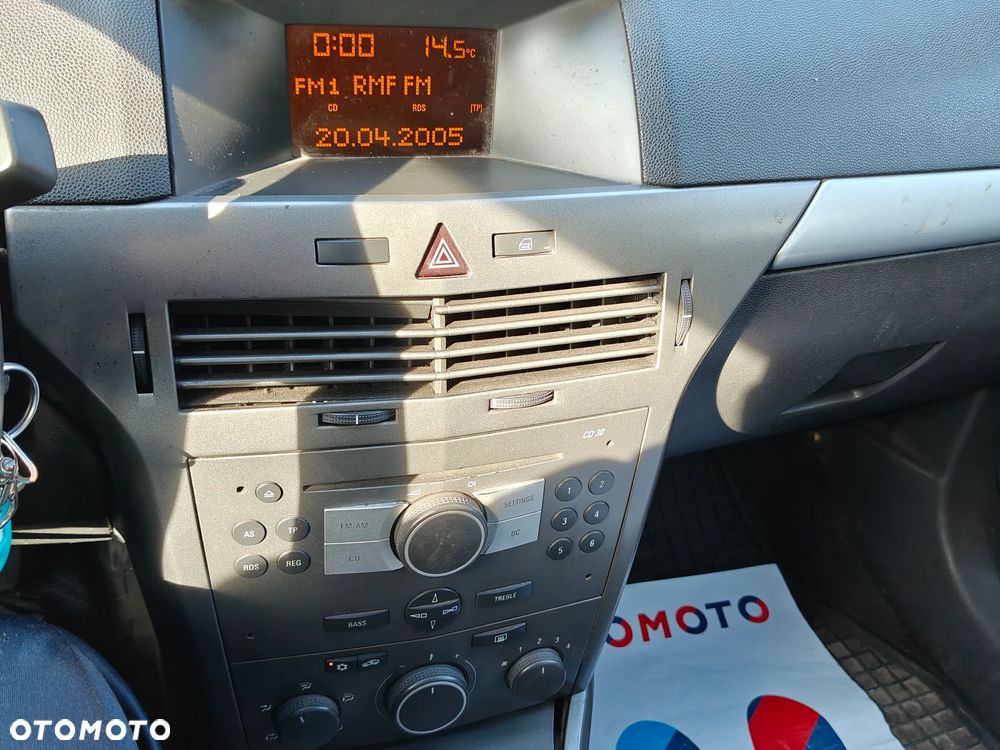 Opel Astra III 1.7 CDTI Cosmo - 23