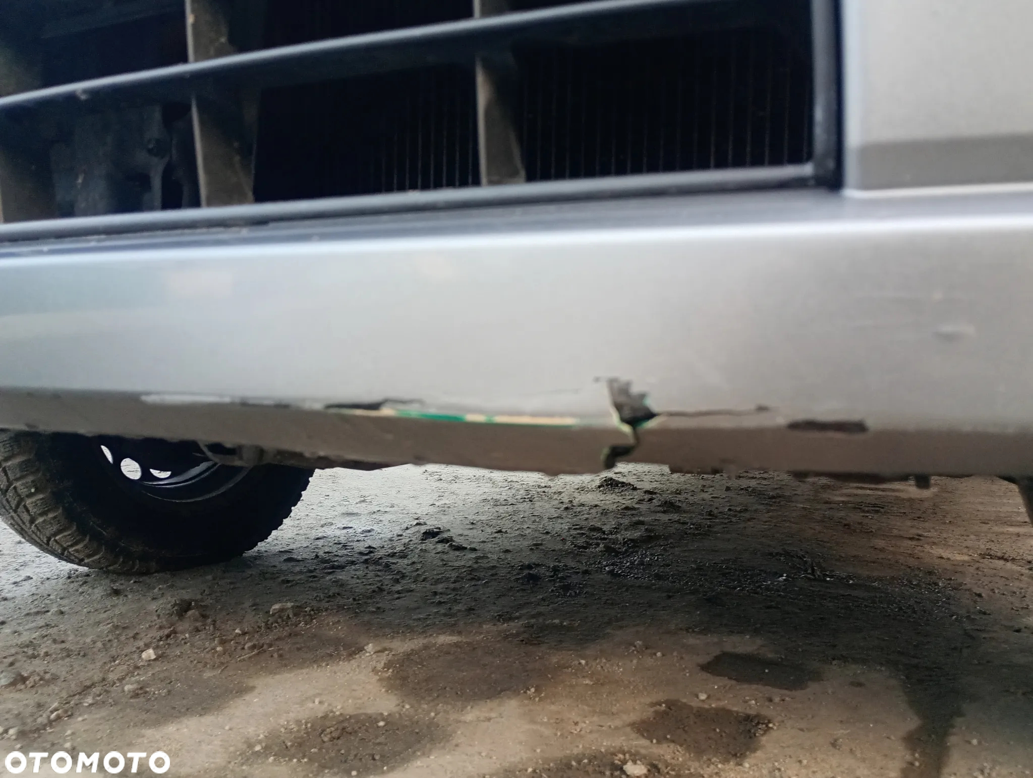 SUZUKI IGNIS II 04-08 ZCD zderzak przedni przód kratki zaślepki gril - 5