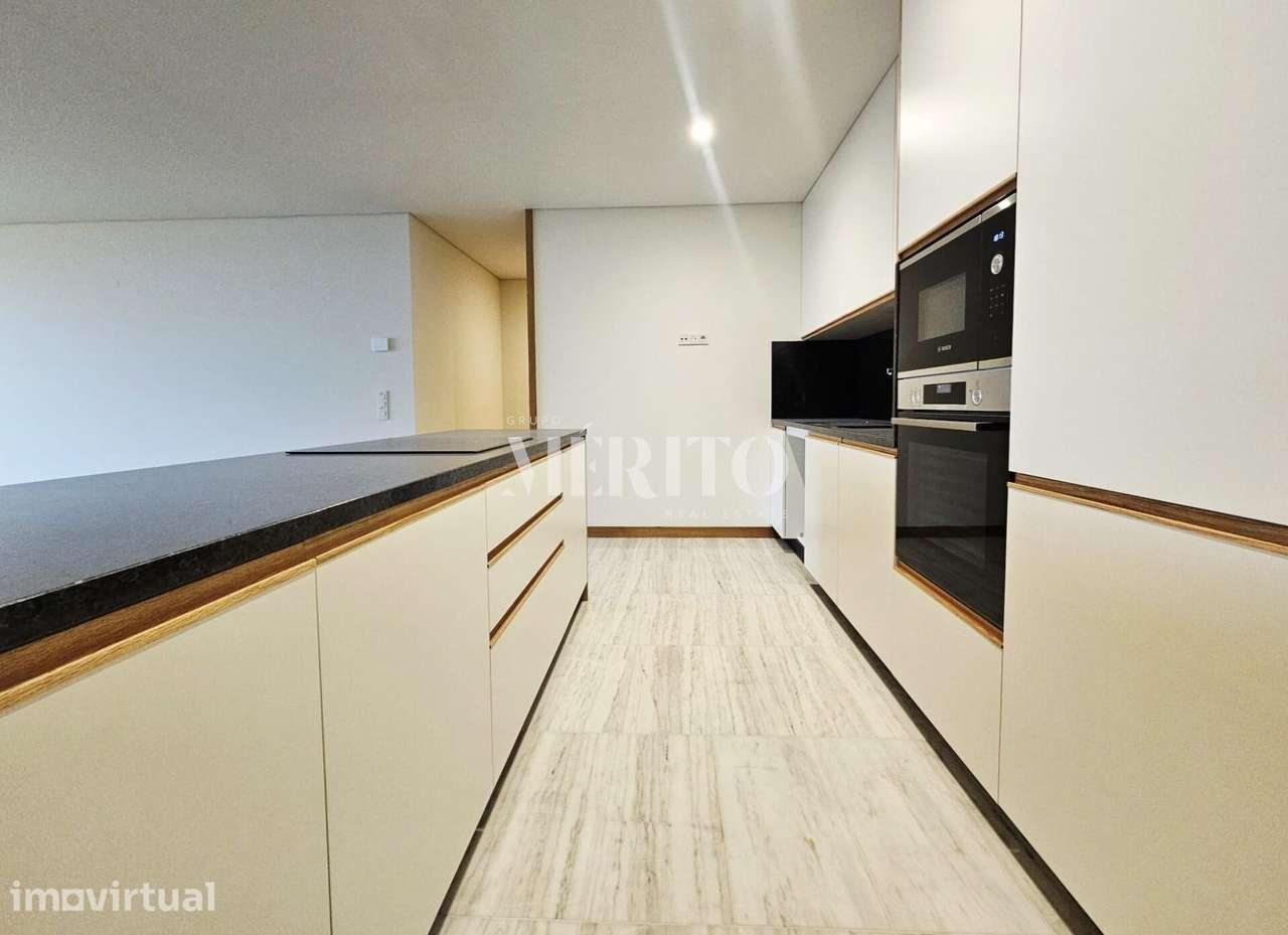 Apartamento T3 Novo - Pronto a escriturar - Grande imagem: 3/19