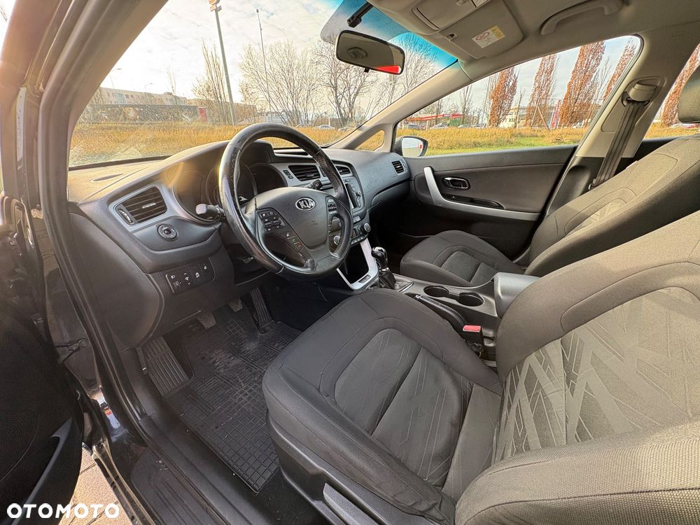 Kia Ceed 1.6 CRDi M - 3