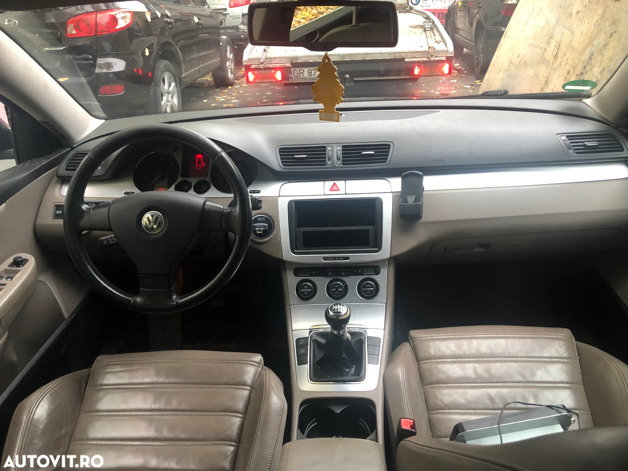 Dezmembrez VW Volkswagen Passat B6 break negru 2.0 BMR - 8