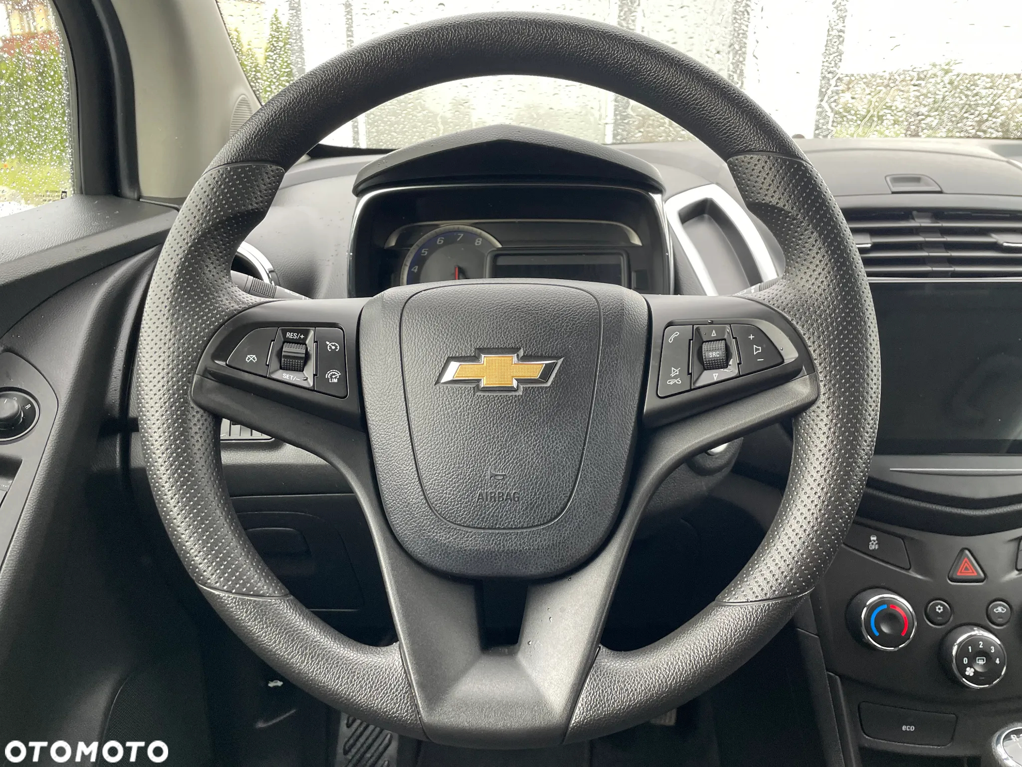 Chevrolet Trax - 12