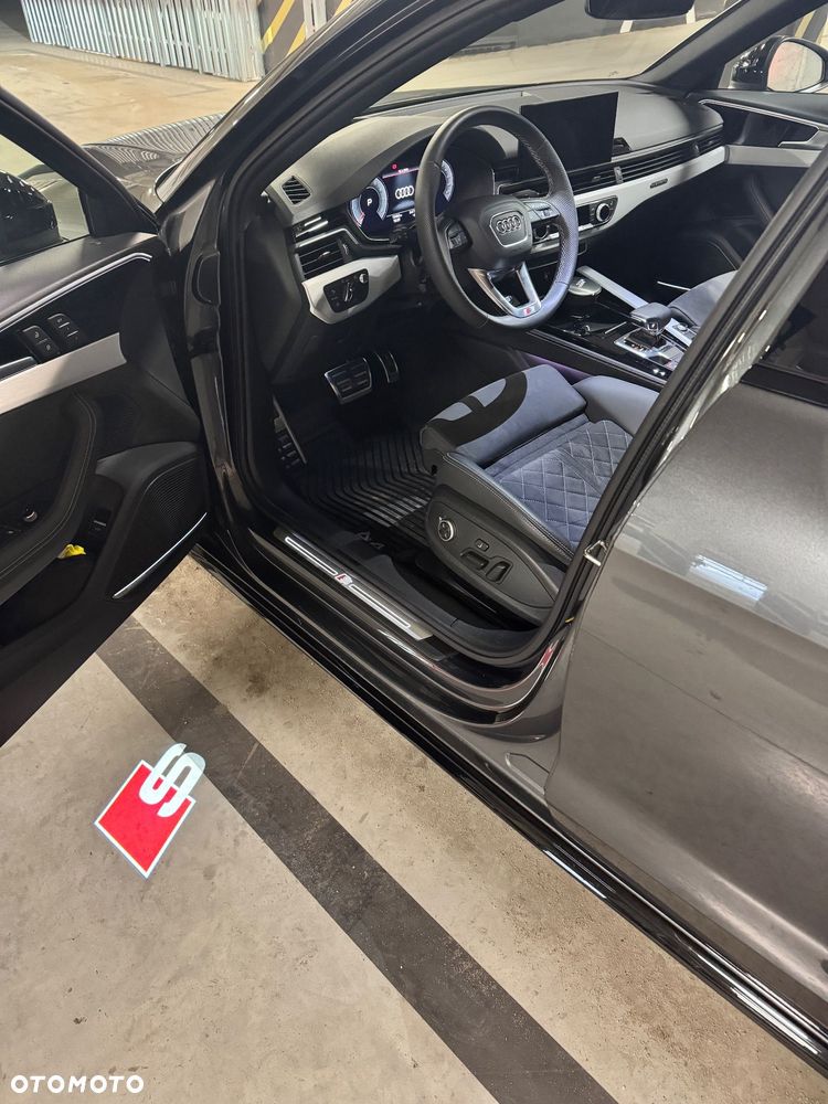 Audi A4 Limousine 40 TFSI mHEV Quattro S tronic - 37