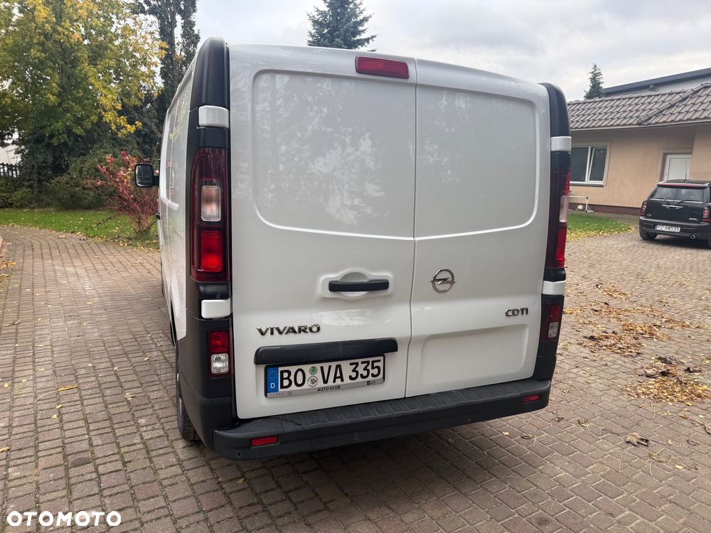 Opel VIVARO - 8