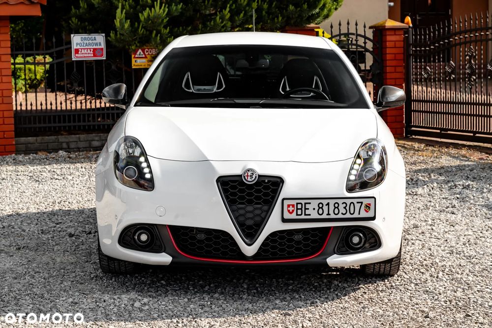 Alfa Romeo Giulietta 1.8 TBi 16V TCT Veloce - 5