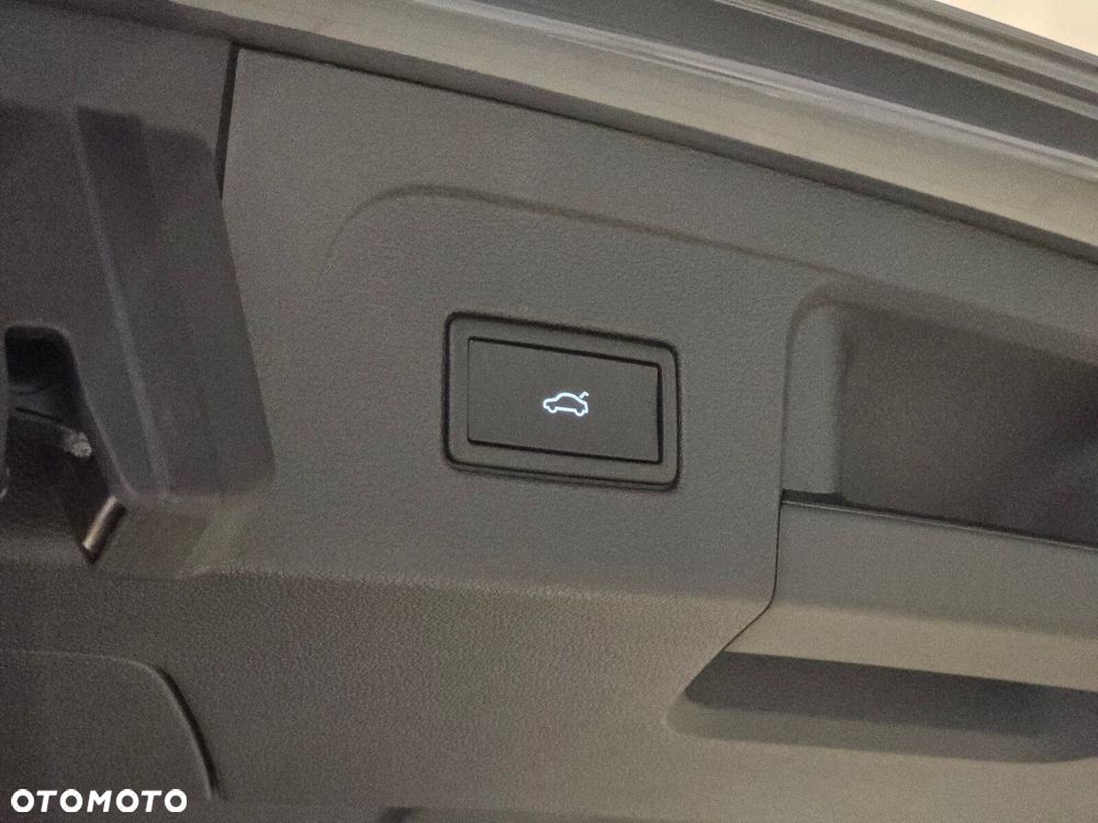 Volkswagen Touran 1.5 TSI EVO Comfortline Plus DSG - 12