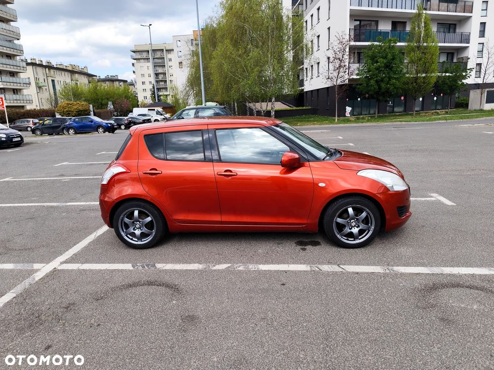 Suzuki Swift 1.2 Comfort - 32