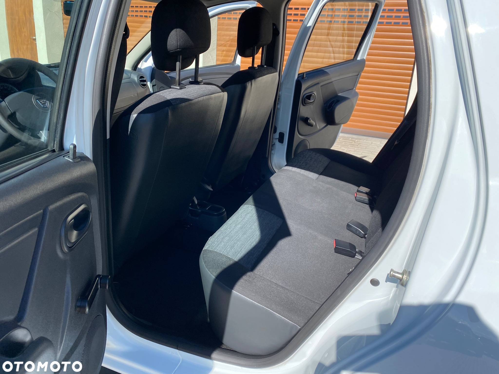 Dacia Duster 1.6 16V 4x2 Ambiance - 7