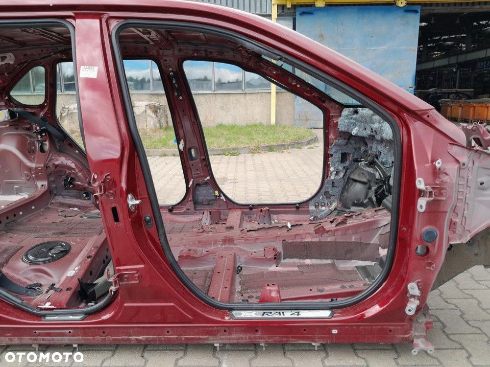 TOYOTA RAV4 V XA50 18- PRÓG SŁUPEK PRAWY 3T3 - 2