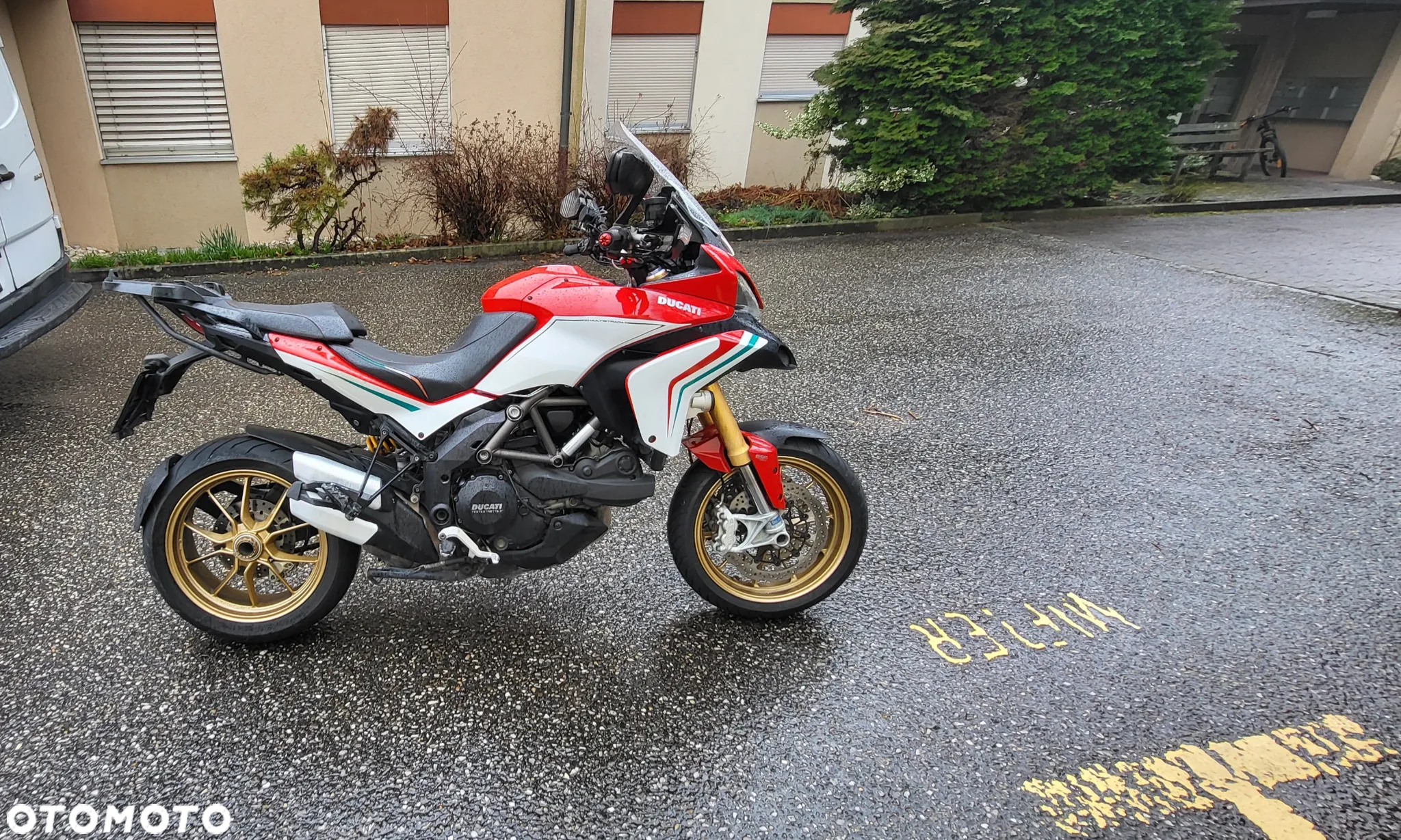 Ducati Multistrada - 2