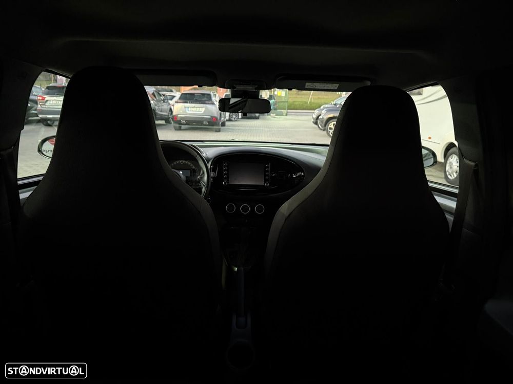 Toyota Aygo X 1.0 Pulse CVT - 22