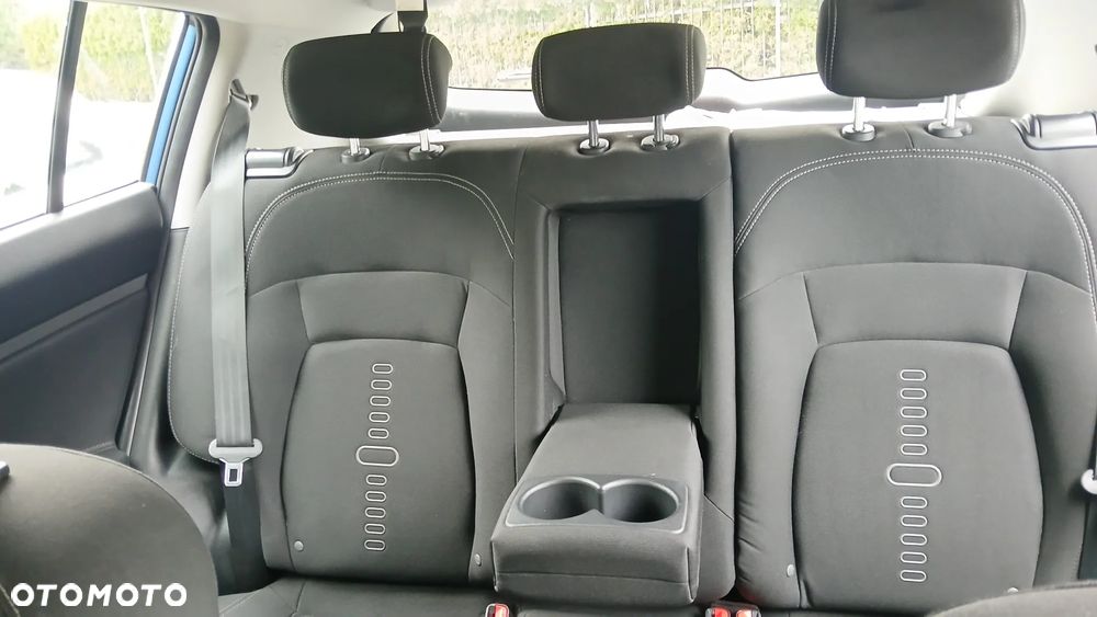 Kia Sportage - 10