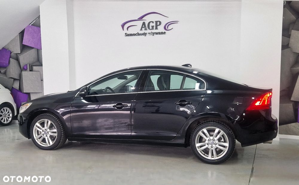 Volvo S60 D5 Summum - 14