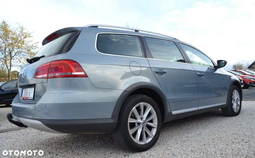 Volkswagen Passat Alltrack - 17