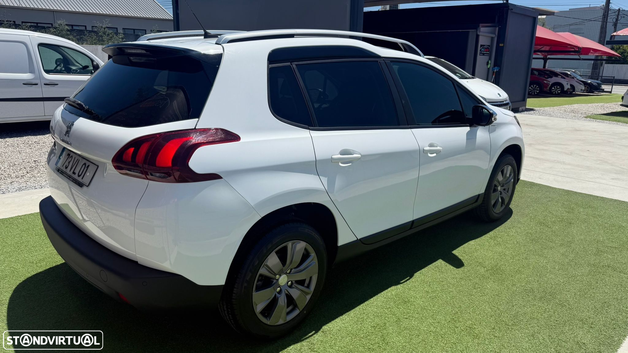 Peugeot 2008 1.2 PureTech Style - 5
