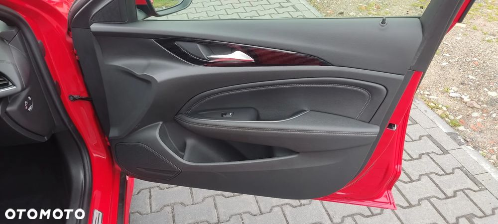 Opel Insignia 2.0 CDTI ecoFLEX Start/Stop Business Innovation - 32