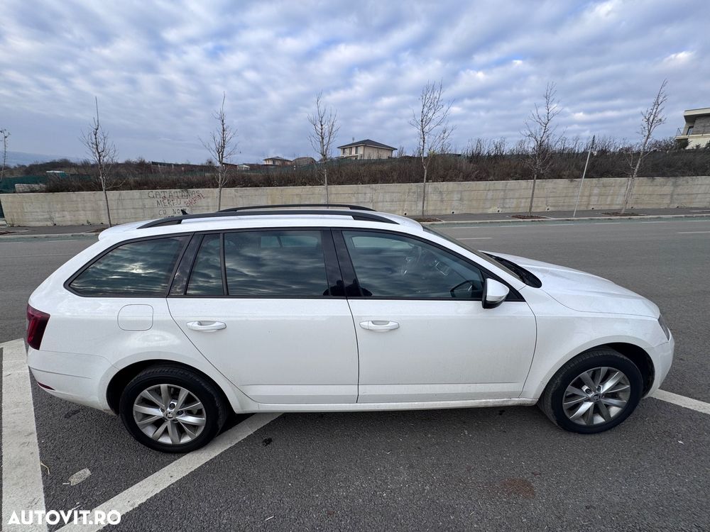 Skoda Octavia 2.0 TDI Style - 3