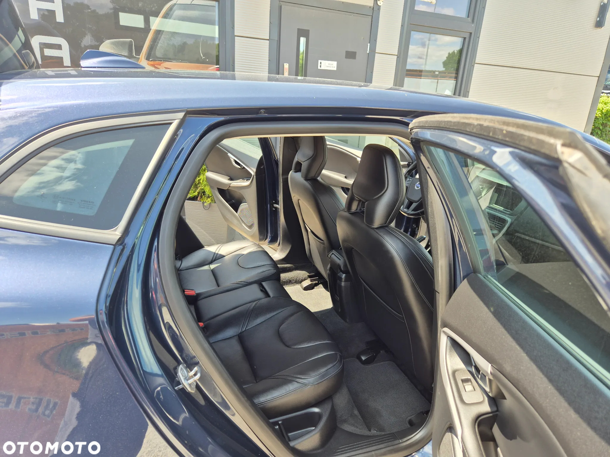 Volvo V40 D2 Momentum - 13