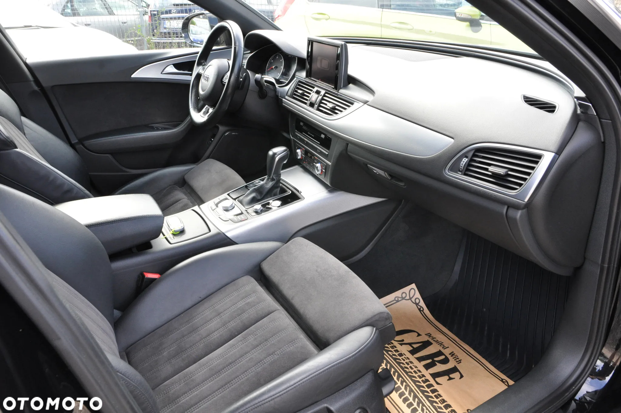 Audi A6 Avant 2.0 TDI Ultra S tronic - 8