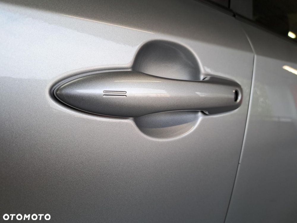 Toyota Corolla 1.8 Hybrid Comfort - 31